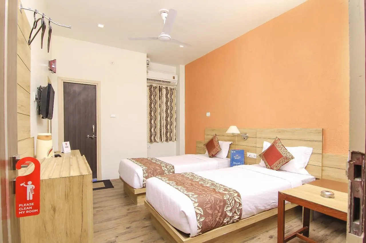 Hotel R B International Varanasi India