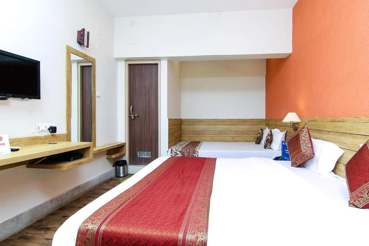 Hotel R B International Varanasi